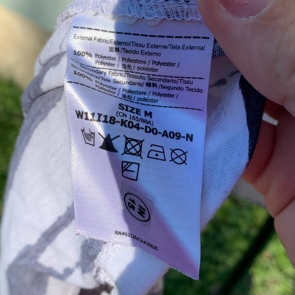 Guess white and black Zebra Print see through sequin thick strap Tank top - Picture 3 of 9